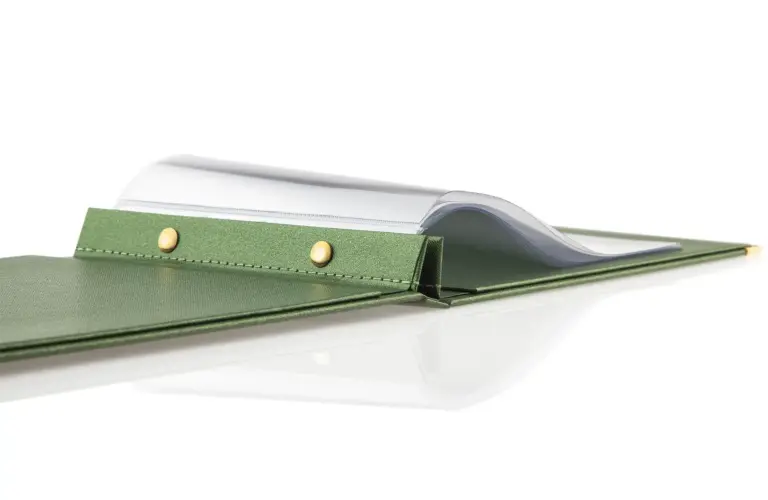 Finesso Medici mit Schrauben