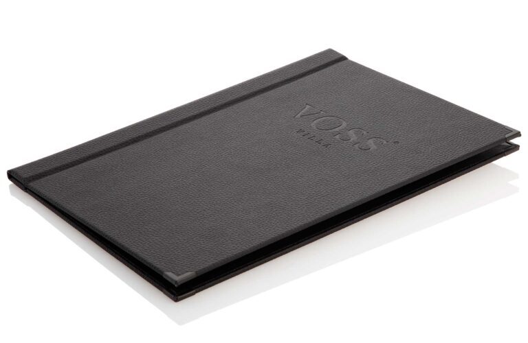 Speisekarte aus Leder in schwarz mit Magnetleiste