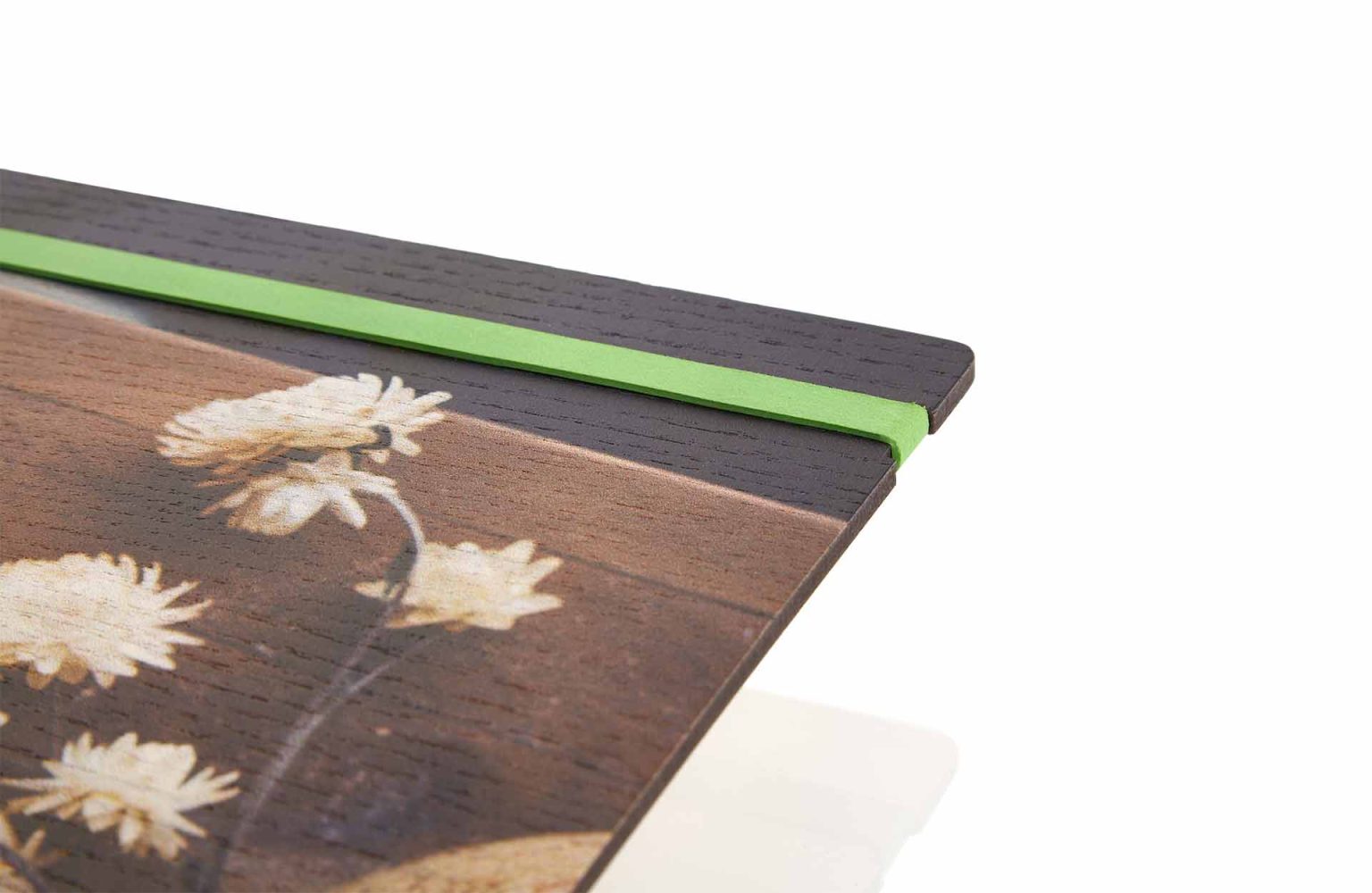 Printed menuboard with green rubber band