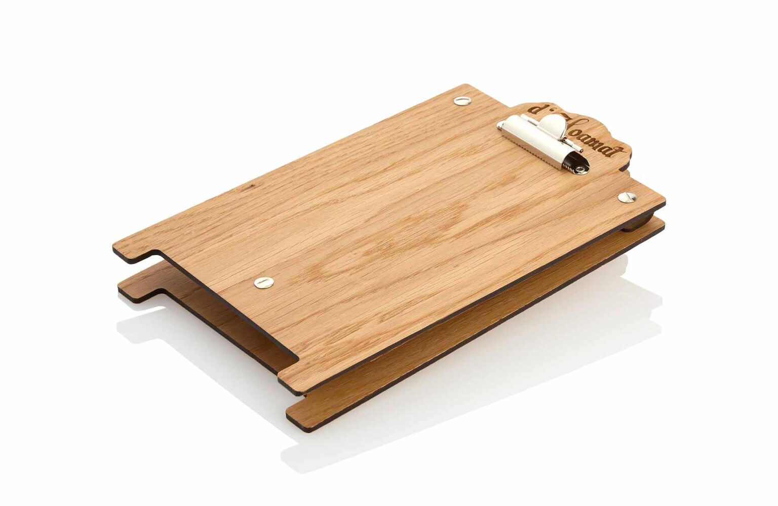 Chartboard made of oak wood with silver clamp