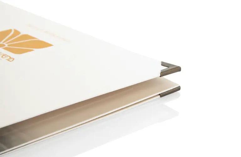 Cardboard menu with individual print