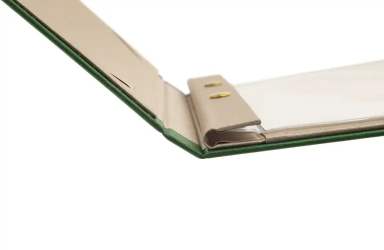 Room folder model Luxury with a push button placket inside