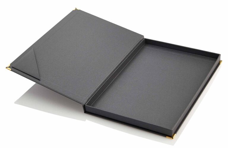 Zimmermappe aus grauem Leinen mit Box innen