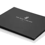 Speisekarte aus Buchleinen in schwarz im Querformat