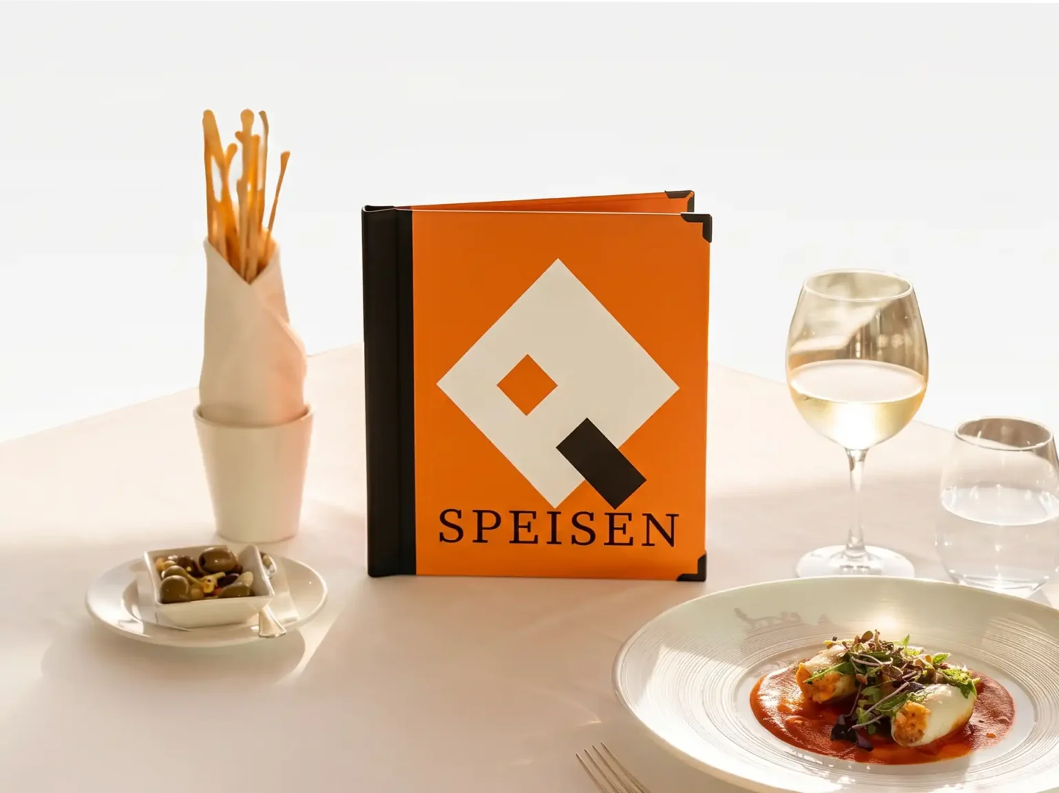 Speisekarte Quickfix in orange mit Aufdruck quadratisch bei Gastrotopcard kaufen