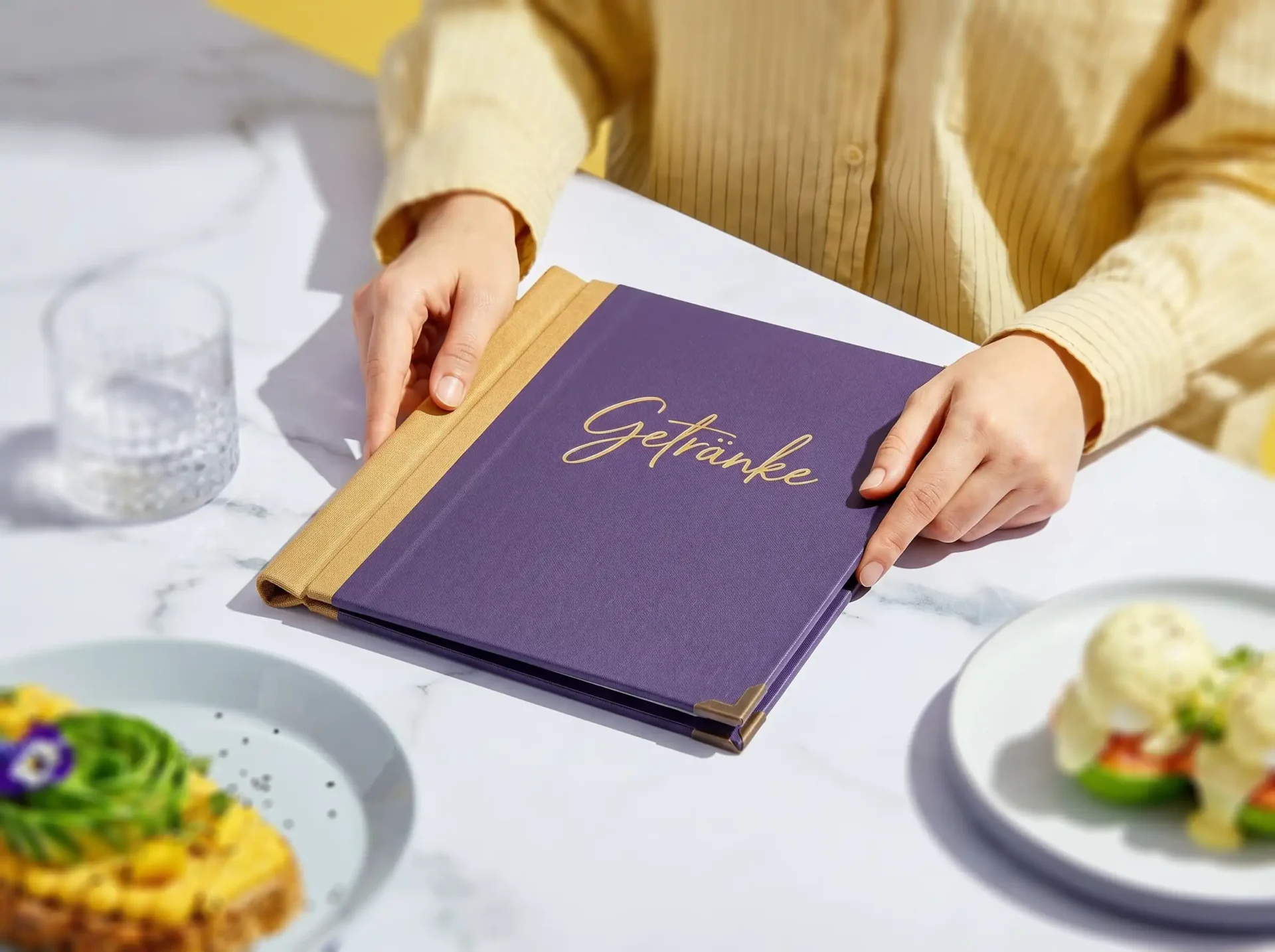 Speisekarte Quickfix in violett quadratisch bei Gastrotopcard kaufen