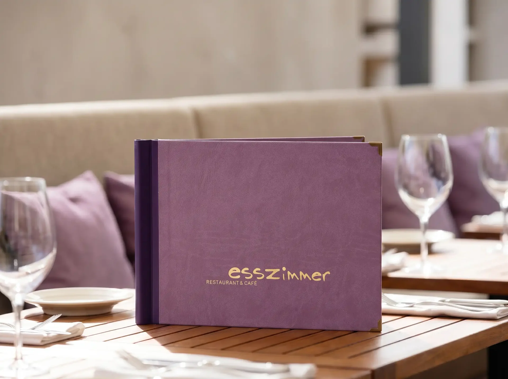 Speisekarten Quickfix mit Klemmrücken in lila bei Gastrotopcard kaufen