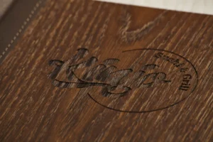 Speisekarte mit Laser branding
