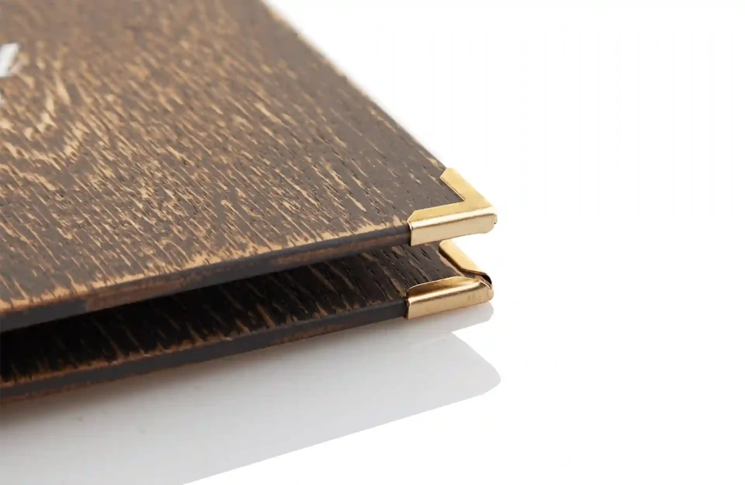Speisekarten mit Schutzecken in Gold bei Gastrotopcard kaufen