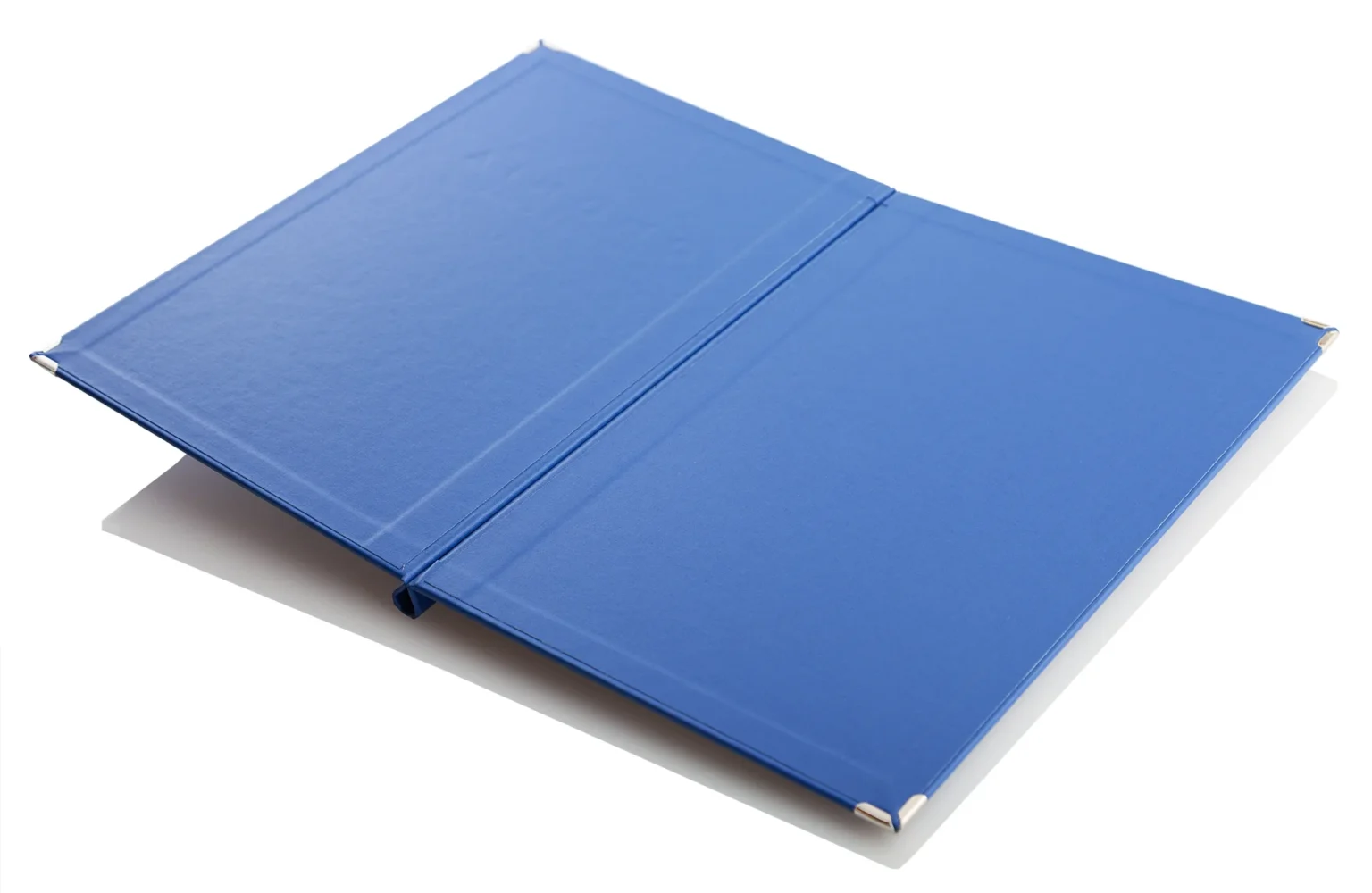 Speisekarte in blau mit Klemmrücken bei Gastrotopcard kaufen