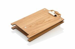 Chartboard aus Eichenholz mit Silber-Klemme