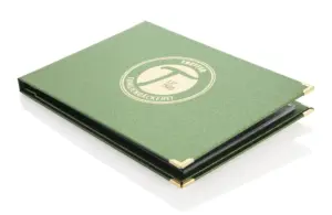 Speisekarte aus Leinen in grün im Querformat