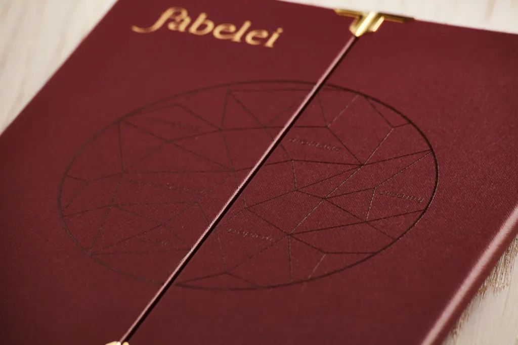 UV Druck nur Glanzlack auf Medici