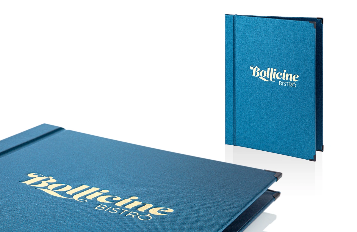 Speisekarte aus Buchbinderleinen, mit Goldprägung