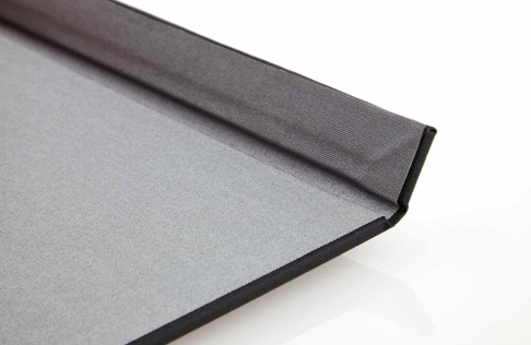 Menuboard-Modell mit Magnetleiste in grau und schwarz